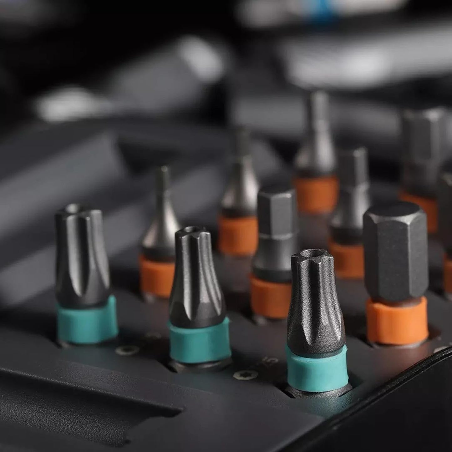 Tactix - Multi-Function Ratcheting Screwdriver for Home & Work