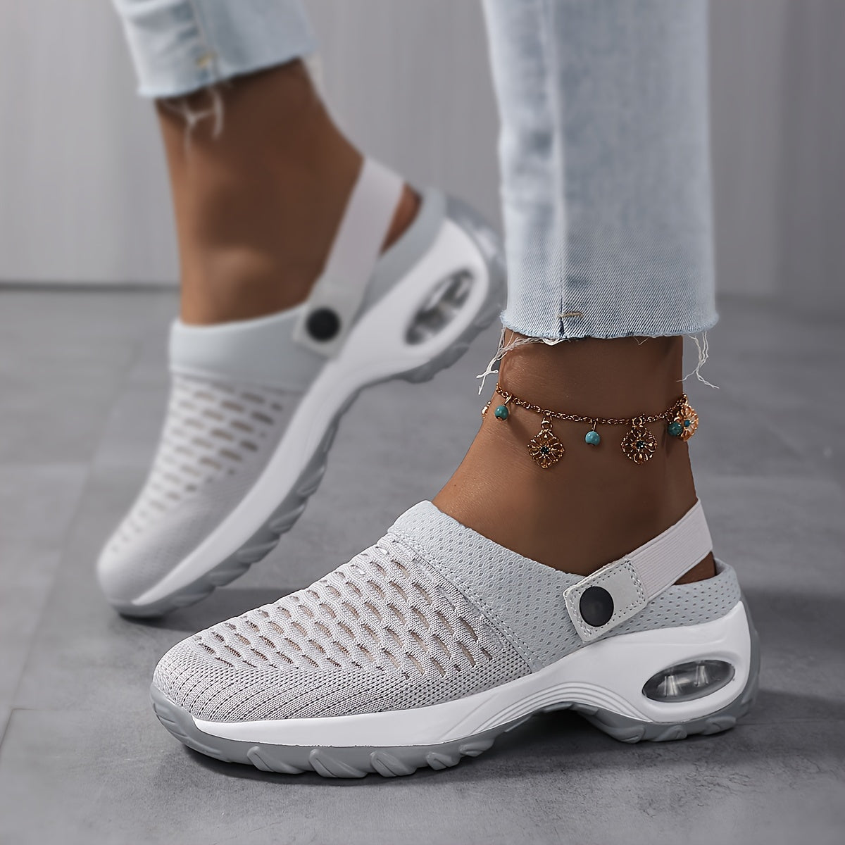 VistaWalk β Pressure-Reducing Orthopedic Clogs