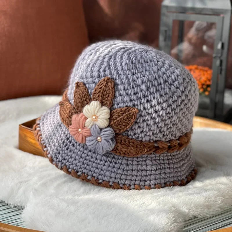 WarmCore – Women’s Flower Knit Hat