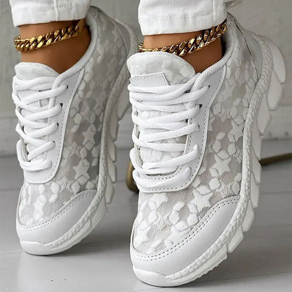 LumoRun – Lightweight Breathable Lace Sneakers