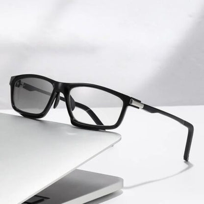 VisionSync – Adaptive Reading Glasses