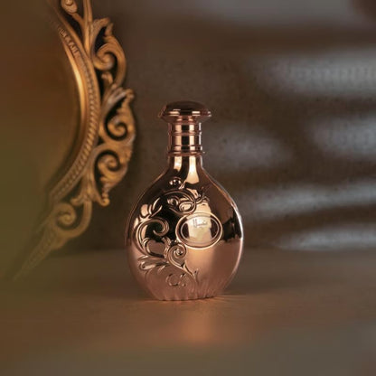 AurumBloom – Luxurious Fruity Floral Woody Perfume