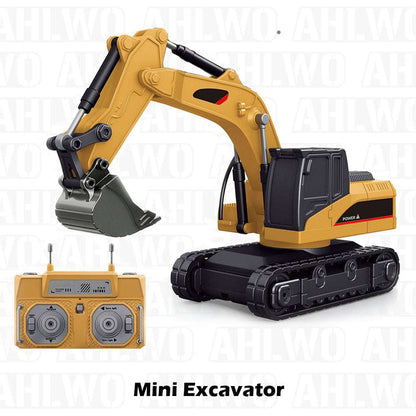 TitanMover – Mini Desktop RC Construction Forklift