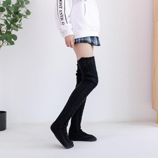 WinterHug – Premium Long Knit Socks