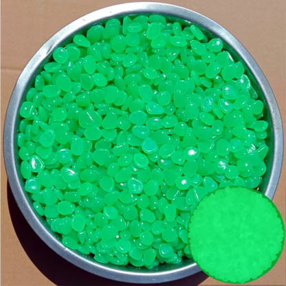 AuraPebble – Glow Garden Stones
