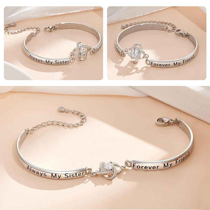 VistaGrace – Stylish Lucky Clover Bracelet