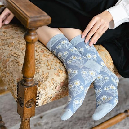LumeFlora – Soft Cotton Embroidered Flower Socks