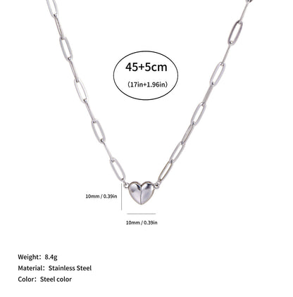 HeartLink – Magnetic Heart Pendant Necklace