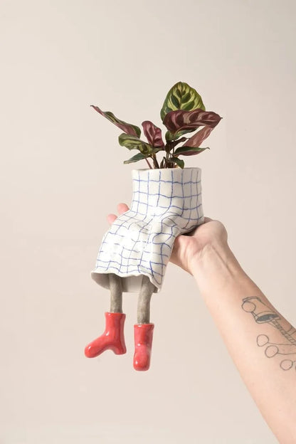 SproutBuddy - Decorative Hanging-Leg Planter