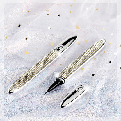 LashLock – Self-Adhesive Eyeliner Glue Pencil