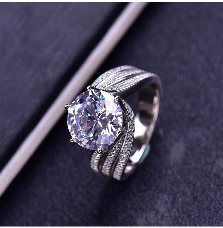 RomaBrilliance – Elegant 5 Carat Moissanite Ring