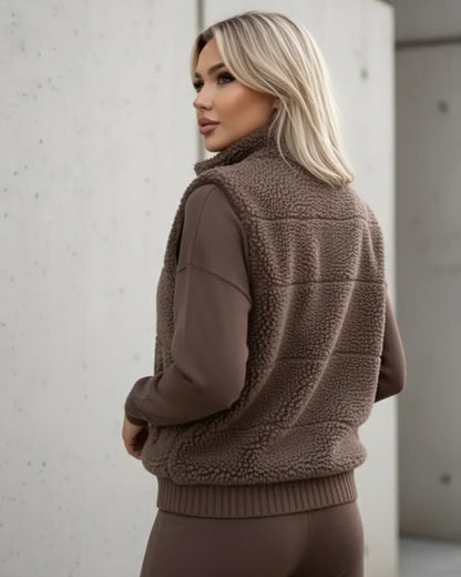 Nuvia™ – 3-Piece Cozy Chic Lounge Set