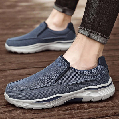 RESISTANT & COMFORTABLE MUST PRO SHOES