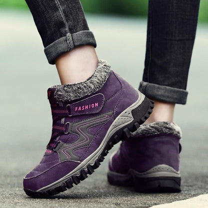 WARM AND COMFORTABLE NON-SLIP BOOTS