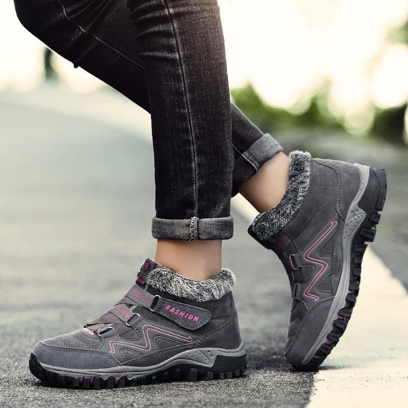 WARM AND COMFORTABLE NON-SLIP BOOTS