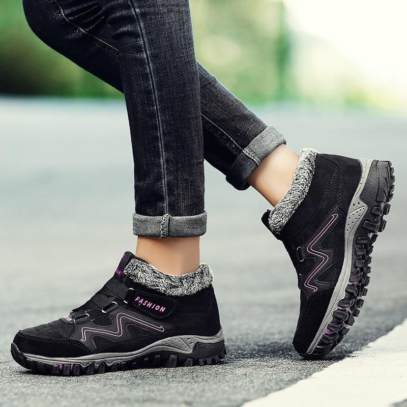 WARM AND COMFORTABLE NON-SLIP BOOTS