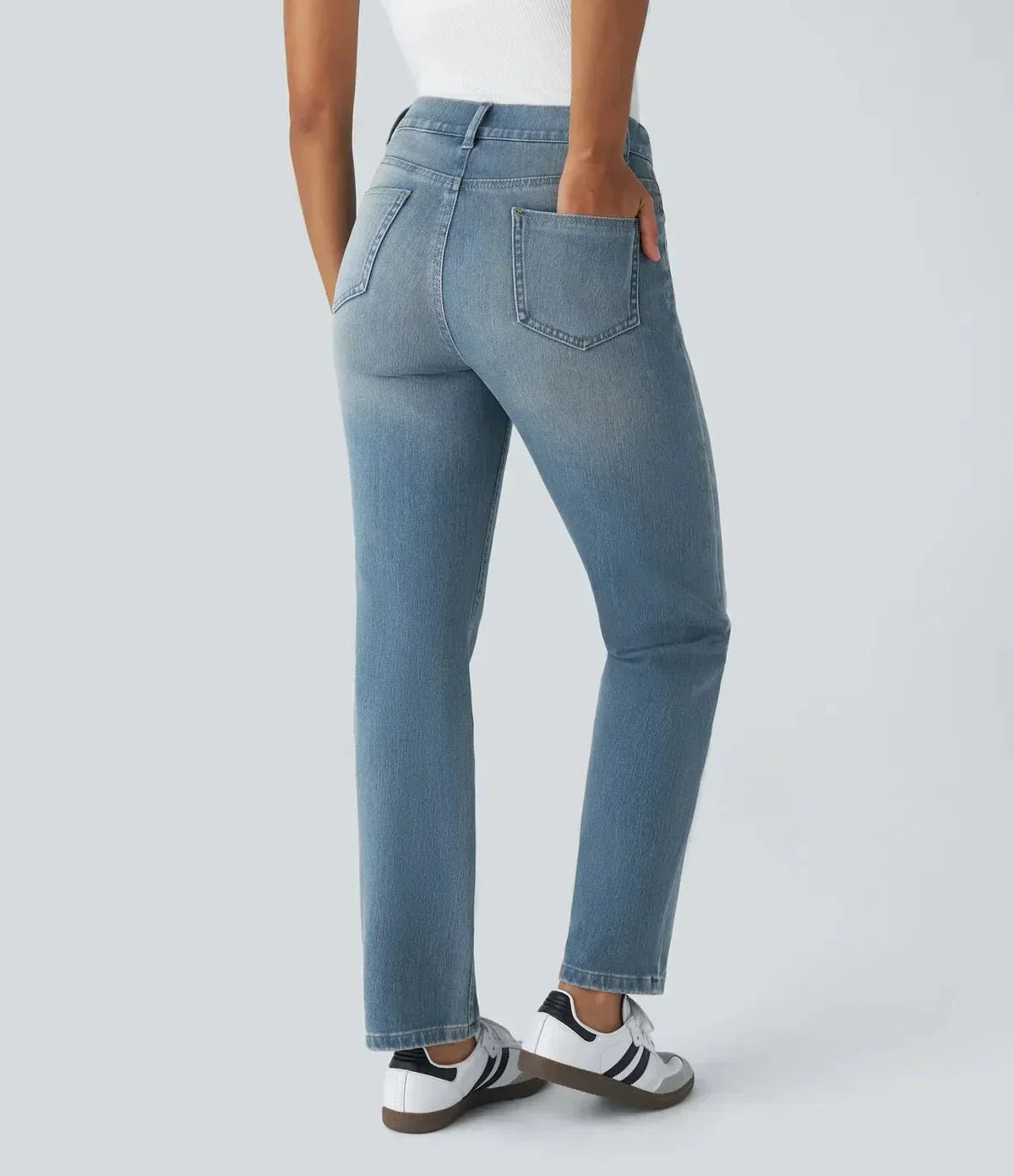 Halara Flex™ – Ultra-stretch high-waist pants for all-day comfort