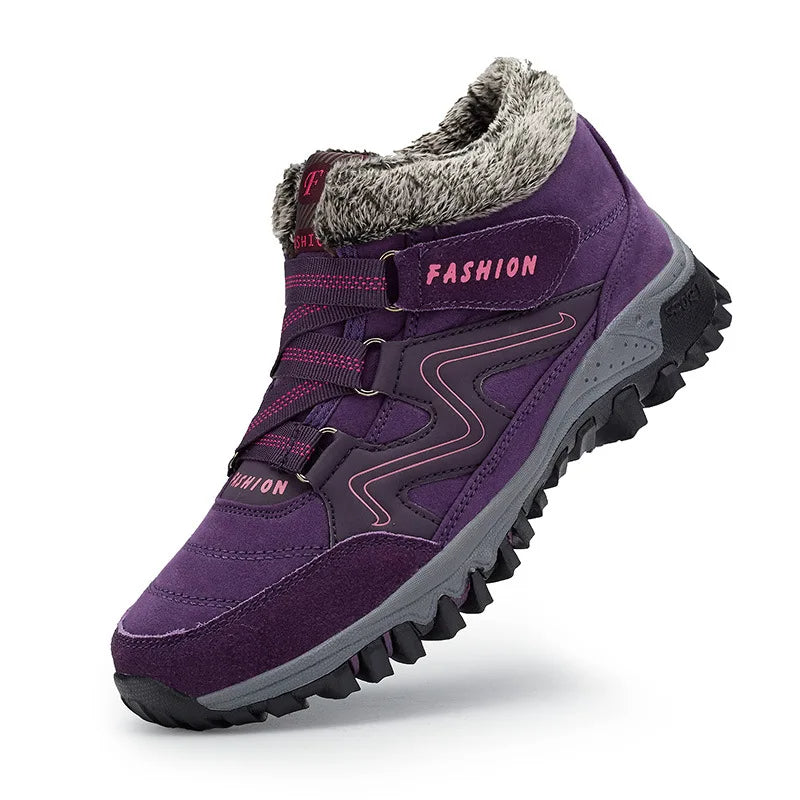 WARM AND COMFORTABLE NON-SLIP BOOTS
