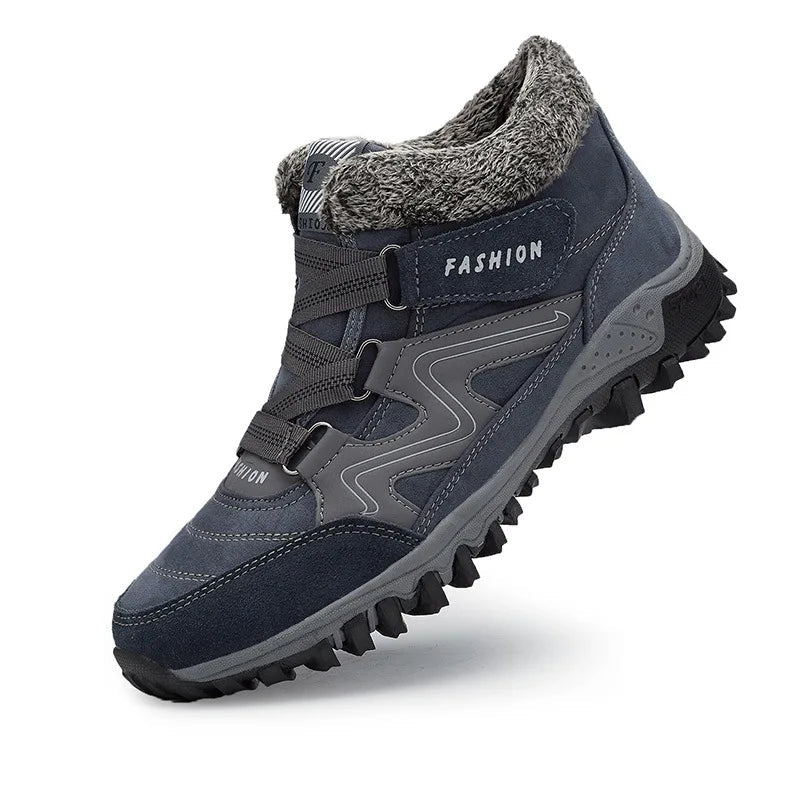 WARM AND COMFORTABLE NON-SLIP BOOTS