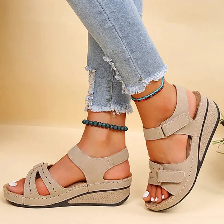 Alfreda Orthopedic Sandals