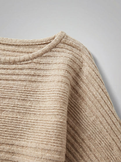 Linea™ Pullover – Women’s lightweight everyday top