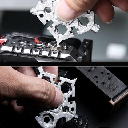 SnowTool | 23-in-1 Multifunction Pocket Tool