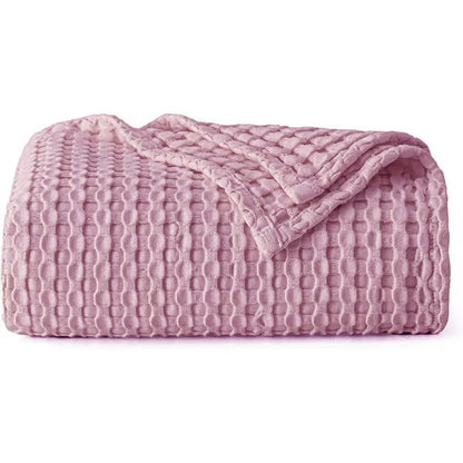 CloudWeave – Breathable Luxury Waffle Blanket